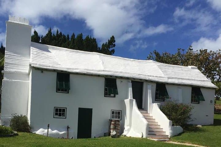 Bermuda Island Tour: Gibbs Hill Lighthouse, Pink Sand Beaches & Local Life photo 3