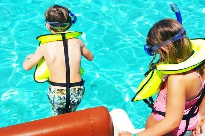 Roatán Blue Channel Snorkel and 30‑Minute Jet Ski Adventure (Shuttle Included) photo 3
