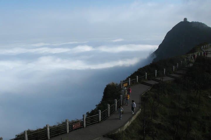 Mount Emei Golden Summit Day Trip from Chengdu by High-Speed Train photo 2