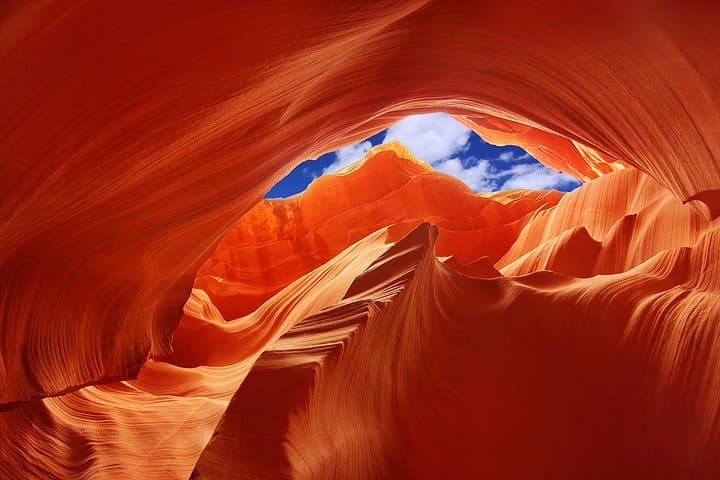 Exploring Lower Antelope Canyon: Guided Slot-Canyon Tour Near Page, AZ