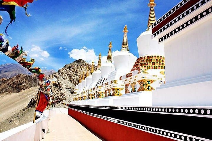 6-Day Private Wonders of Ladakh Tour: Leh, Nubra & Pangong Lake