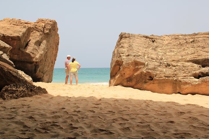 Combi Relax Tour — Full-Day Boa Vista Coastal Beaches, Caves & Shipwreck Excursion photo 5