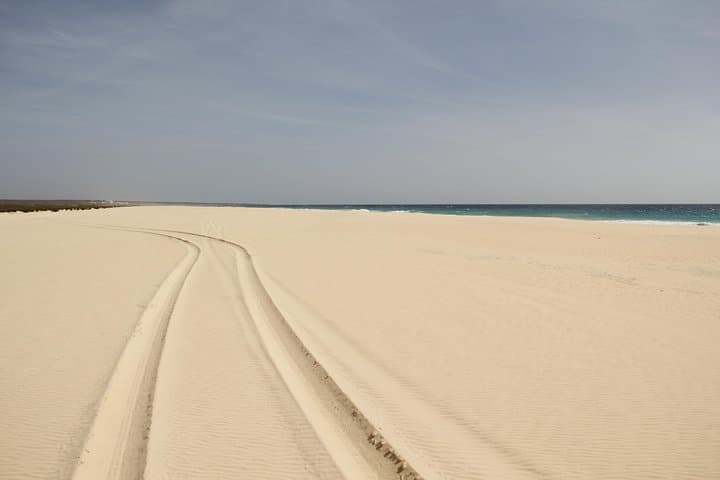 Combi Relax Tour — Full-Day Boa Vista Coastal Beaches, Caves & Shipwreck Excursion photo 2