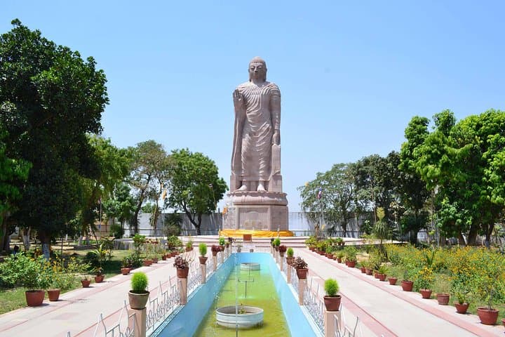 Overnight Varanasi Tour from Delhi: Ghats, Ganges Sunrise & Sarnath photo 2