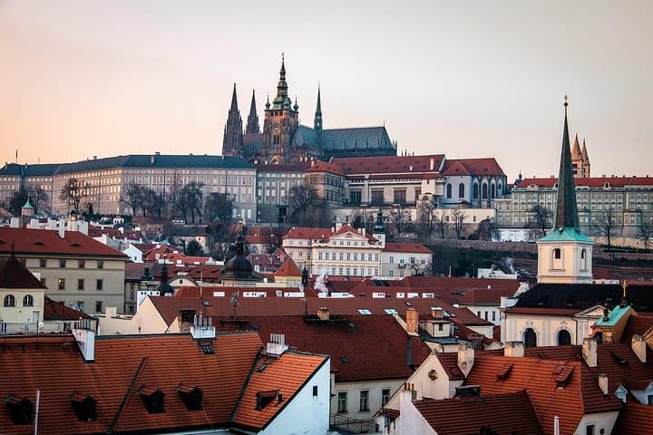 Capture Prague: Private 3-Hour City Landmarks Photowalk photo 2