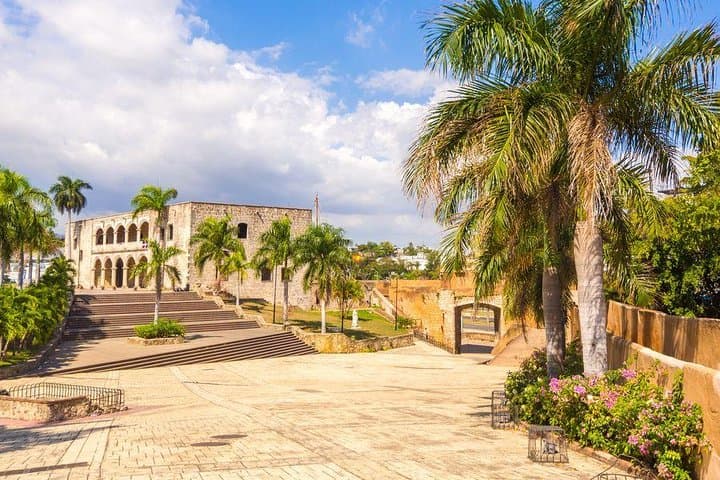 Platinum Private Santo Domingo City Tour: Colonial Zone Walking Tour & Full-Day Sights photo 3