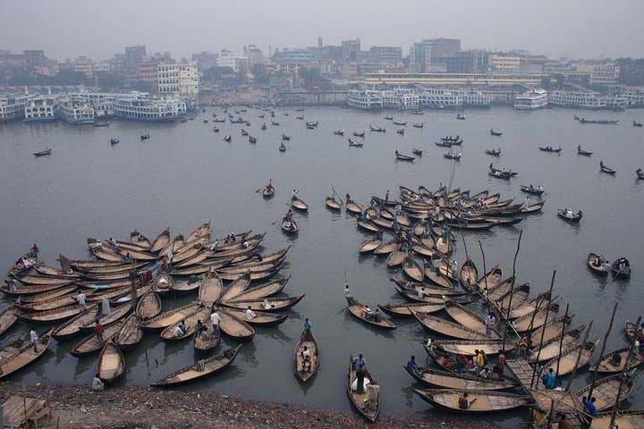 Full-Day Old Dhaka Heritage Tour: Rickshaws, Rowboats & Mughal Forts photo 6