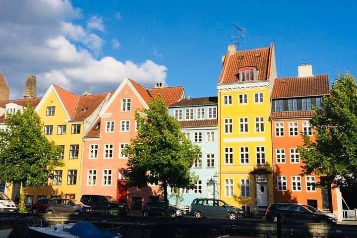 Copenhagen Walking Tour: Smorrebrød & Nyhavn Food Tasting Experience