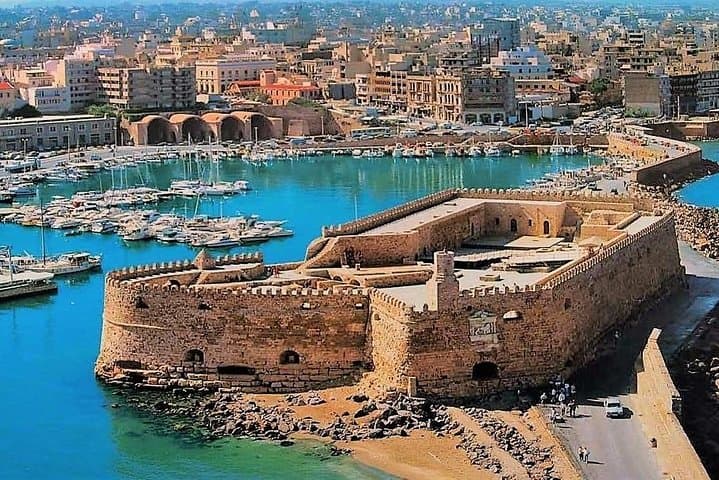Private Knossos and Heraklion City Tour: Flexible Half-Day Private Drive photo 1