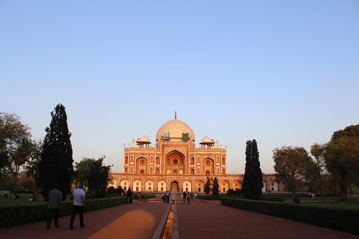 Golden Triangle and Beyond: 11-Day Heritage Trail, Forts & Ranthambore Safari