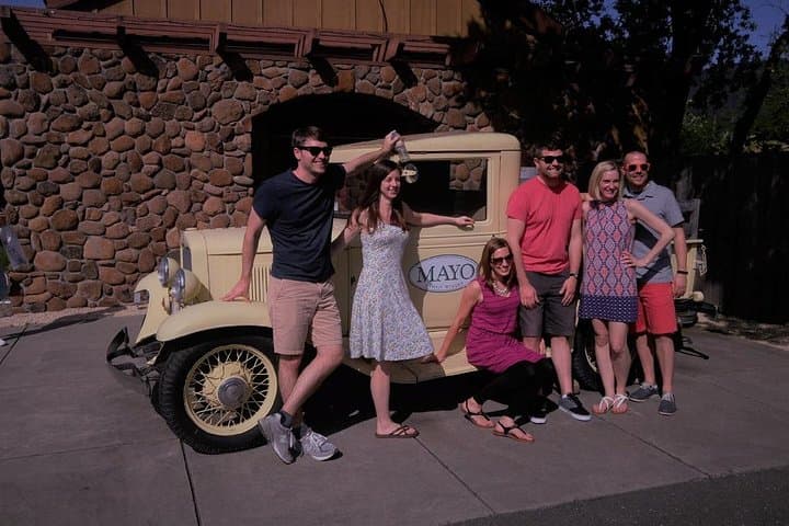 Sonoma Open-Air Wine Trolley: 4-Stop Vineyard Tour with Lunch photo 2