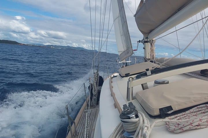 Simply Sailing Private Sail from Sapphire Marina — 3‑Hour Cosmos Mariner Charter in St. Thomas photo 3