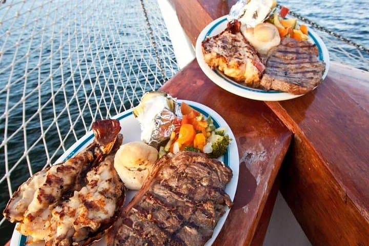 Sunset Galleon Dinner in Cancun: Romantic Cruise on Nichupte Lagoon photo 6