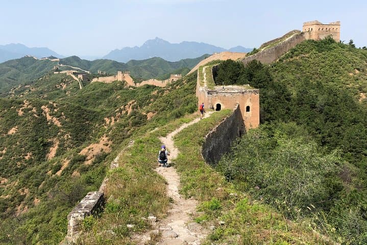 Hiking Jinshanling Great Wall: Routes, Logistics & Local Tips photo 3