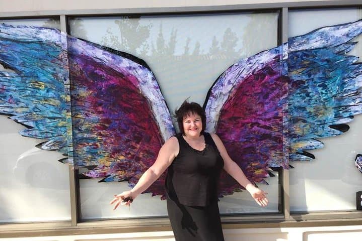 Los Angeles Instagram Walls Tour: Pose at Iconic Murals with a Warner Bros Studio Artist photo 3