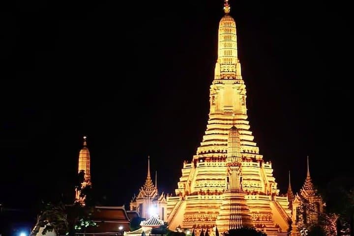 Bangkok Chao Phraya River Dinner Cruise: Buffet Night Cruise & City Views photo 5