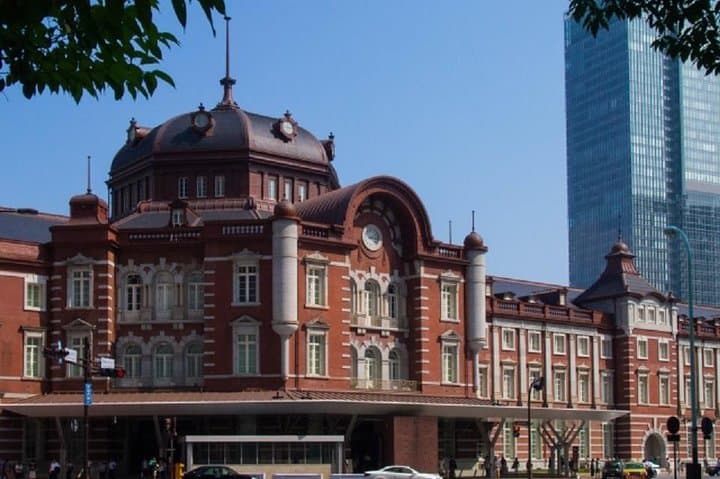 Custom Tokyo Private Tour — Choose 4 Destinations with a Local Guide