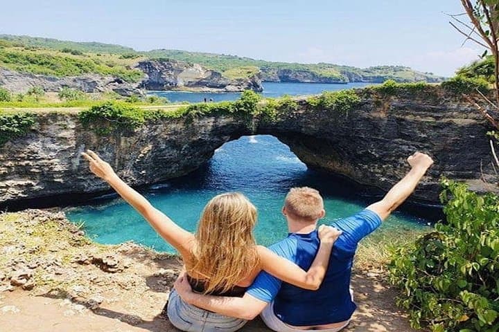 Nusa Penida Highlights: Kelingking, Broken Beach & Manta Snorkel Day Tour photo 3