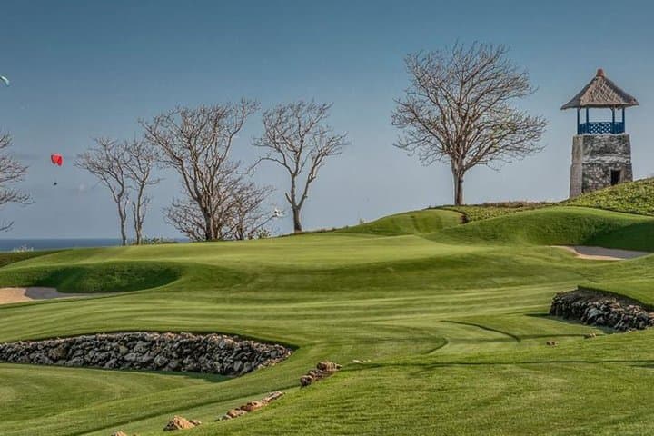Bukit Pandawa Golf Club: Cliffside Par-3 Challenge with Indian Ocean Views photo 6
