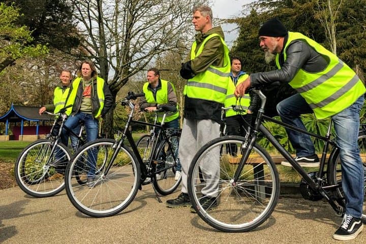 Cork City Cycle Tour: Explore Cork by Standard or Electric Bike