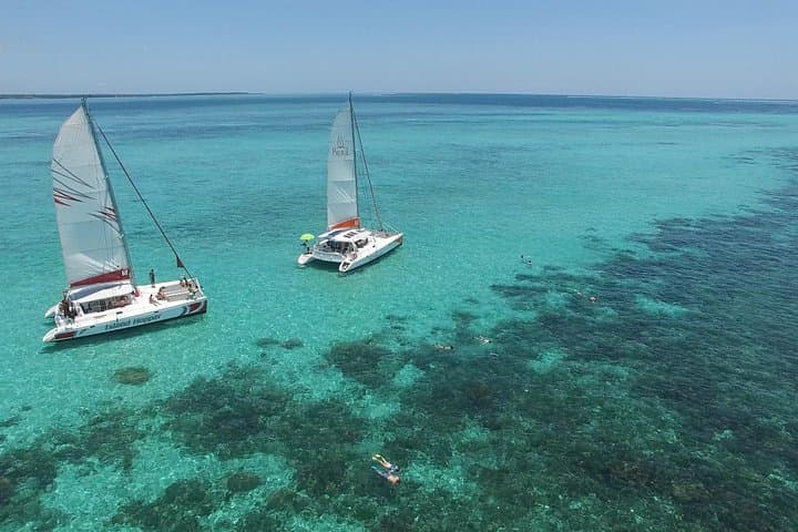 Full-Day Catamaran Charter to Île aux Cerfs — Private Cruise from Mahebourg photo 4