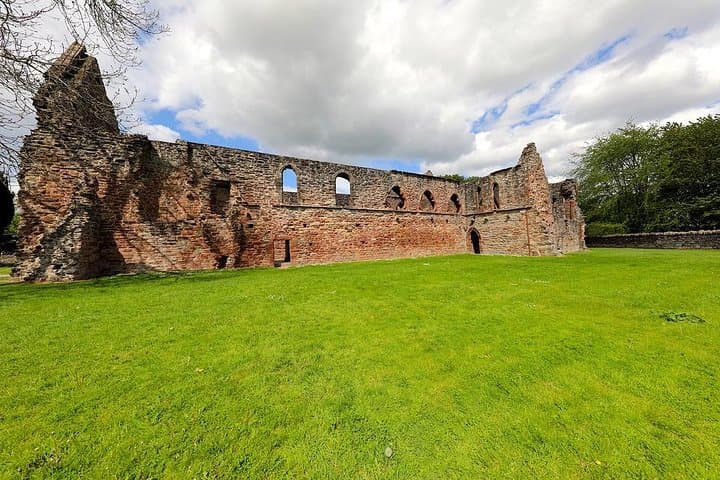 Ultimate Loch Ness Private Tour from Invergordon — Custom Highland Day Trips photo 3