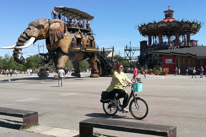 Panorama Electric Bike Tour of Nantes — City Sights & Île de Nantes photo 6