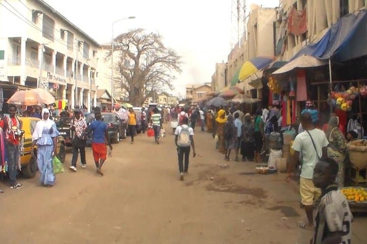 Banjul Private Half-Day City Tour: Crocodile Pool, Market & Batik Workshop