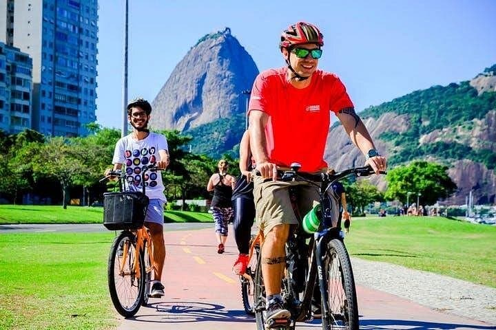 Rio Urban Bike Tour: Copacabana, Urca & Rodrigo de Freitas Lagoon photo 2