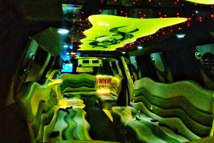 Manhattan Cadillac Escalade Sightseeing Tour — 3-Hour Private Limo Photo Tour photo 3