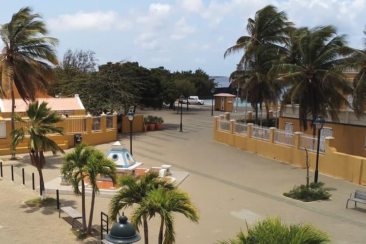 Bonaire Walking Tours: Private Historical & Nature Walks in Kralendijk photo 3