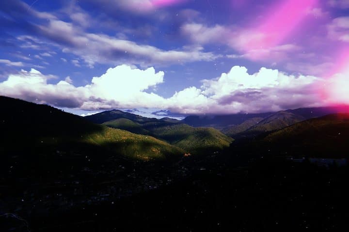 Feeling Bhutan: Private Day Tour of Thimphu for a Local Perspective