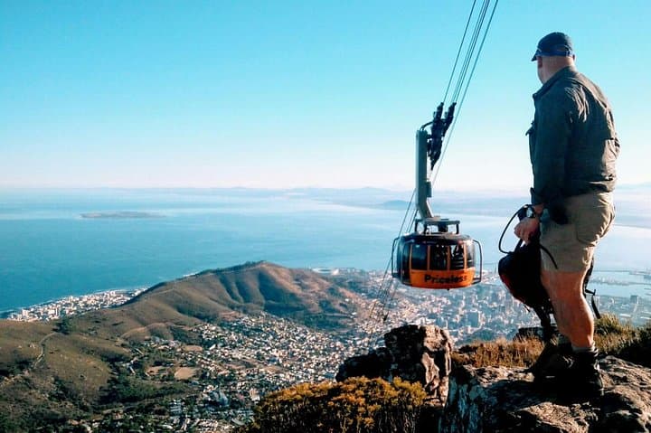 Hike Table Mountain: Guided Summit Ascent via Platteklip Gorge (3–5 hrs)