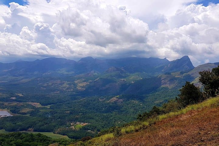 Munnar Trek: 2-Day Mathikettan Shola Hike in the Western Ghats photo 4