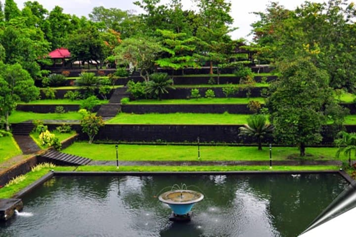 Benang Kelambu & Benang Stokel Waterfalls: Day Trip from Mataram to Rinjani's Cascades photo 4