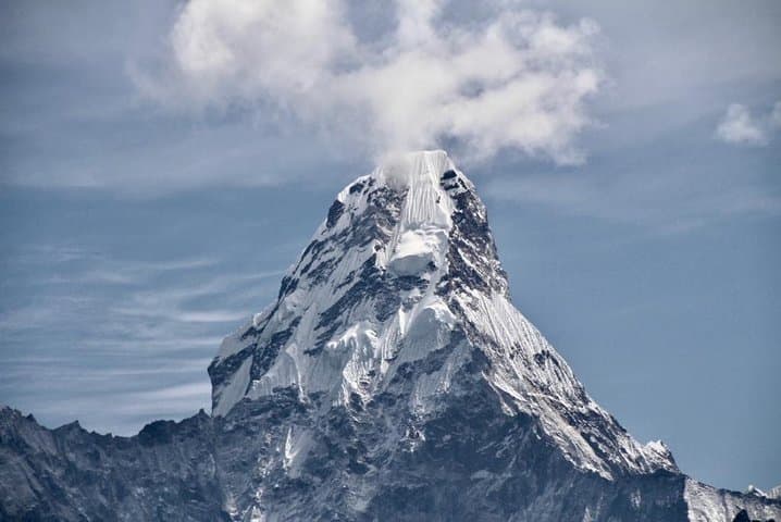 Luxury Everest View Trek: 5-Day Helicopter & Lodge Experience to Hotel Everest View photo 3