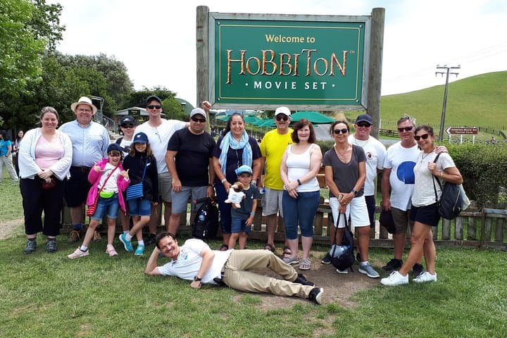 Hobbiton & Tauranga Highlights: Full-Day Shore Excursion with Transport photo 2
