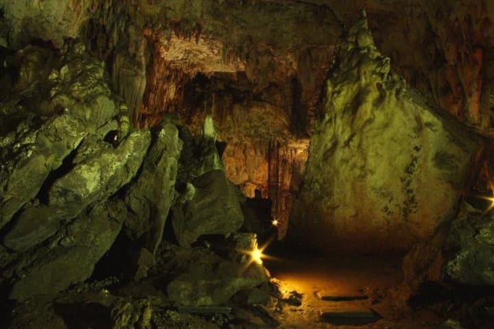 Bothongo WonderCave Guided Tour: Pretoria's 5-Million-Year Cave Experience