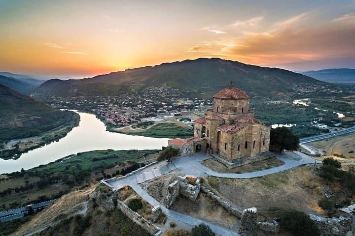 Tbilisi to Borjomi Day Tour: Mtskheta Monuments & Borjomi-Kharagauli National Park Trek photo 2