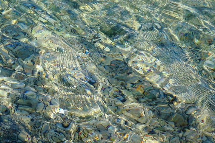 Early-Riser Day Trip: Primosten Beaches, Trogir Old Town & Dalmatian Lunch