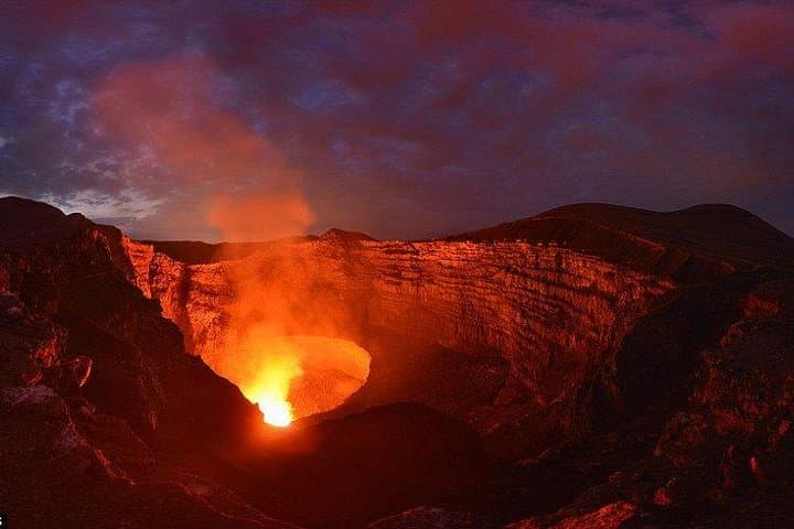 Experiencing Masaya Volcano's Fiery Night Glow: A Practical Guide photo 3