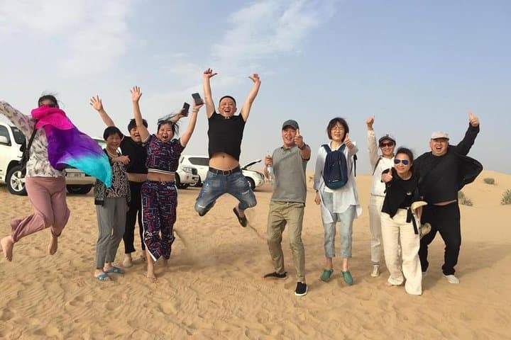 Dubai Desert Safari 4x4: Dune Bashing, Dinner & Live Shows photo 4