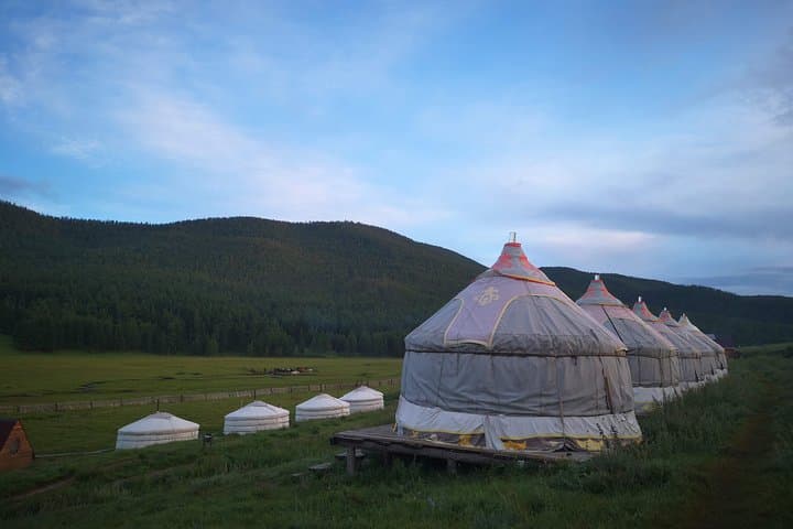 6-Day Central Mongolia Adventure: Khogno Khan, Orkhon Valley & Nomadic Yurts photo 6