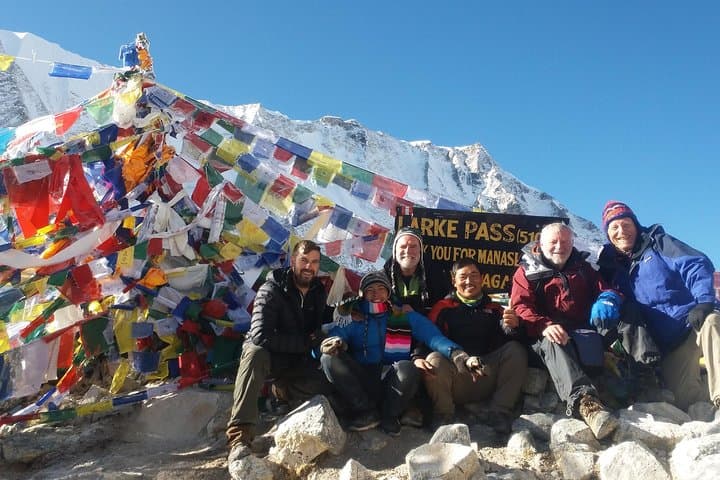 Manaslu Circuit Trek: 10–14 Day High-Altitude Ring Around Mount Manaslu