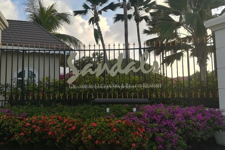Hewanorra to Sandals: Private St. Lucia Airport Transfer Guide photo 2