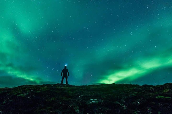 Reykjavik Northern Lights 4x4 Minibus Tour: Photos, Cocoa & Aurora Hunting photo 4