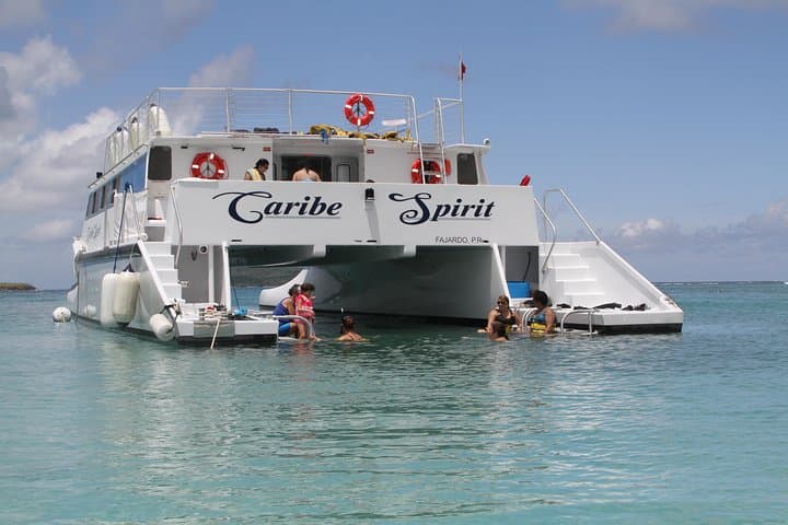 Culebra Catamaran Snorkel Day Trip from Fajardo — Flamenco & Culebrita photo 4