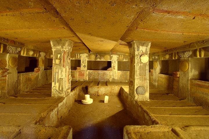 Exploring Etruscan Tombs and Bracciano: Day Trip from Rome photo 5
