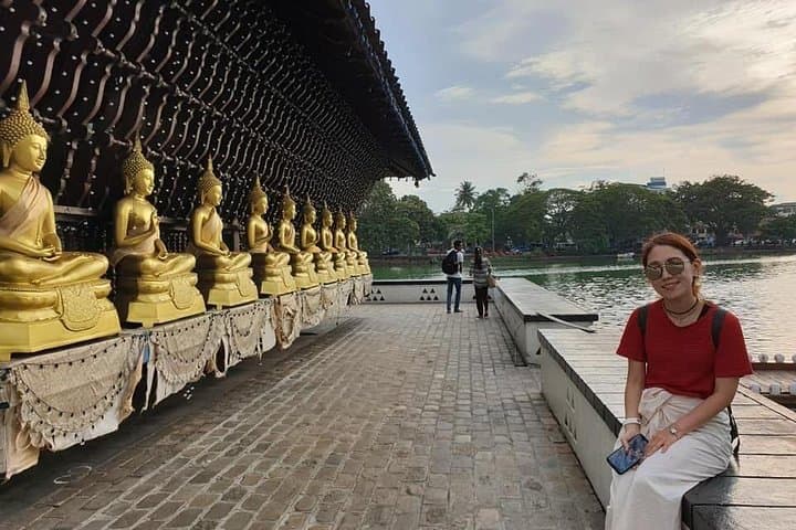 Colombo Shore Excursion: Authentic Half-Day Port Tour of Temples, Markets & Museum photo 6