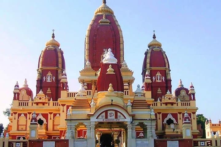 Private Spiritual Delhi Temple Tour: Akshardham, Lotus Temple, Bangla Sahib & Birla Mandir photo 5